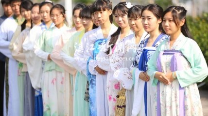 与子同袍! 汉服爱好者的故事