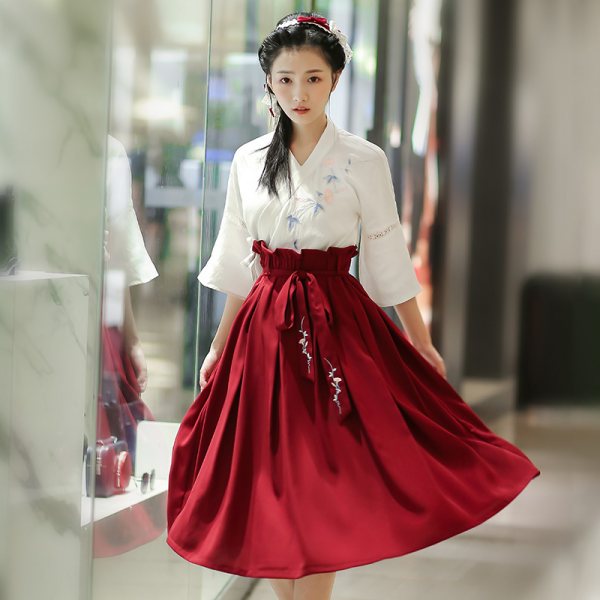 华小夏熙颜汉元素日常改良汉服女装绣花交领上衣中长半身裙夏春秋