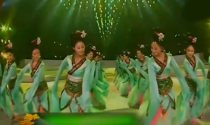 [视频]汉族古典舞《踏歌》