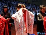 南通少年宫举行汉服成人礼 少年接受师长祝福，开启新旅程