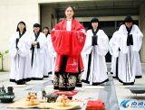 江苏工程学院学生举办汉服迎立夏仪式