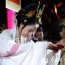 “乞巧”仪式上向织女星进贡果品