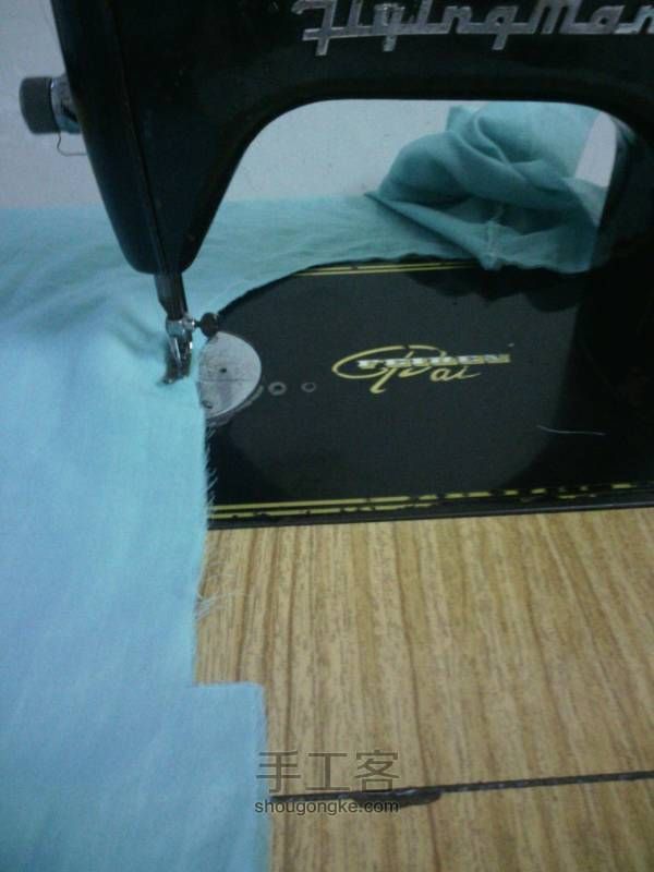 薄棉比较薄，可以直接缝合即可