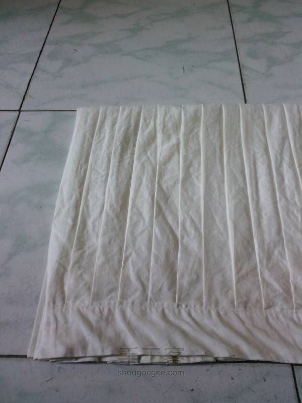 群头下拉再对折