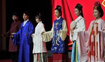 市民参与汉服文化活动 专家:应拓展汉服文化产业
