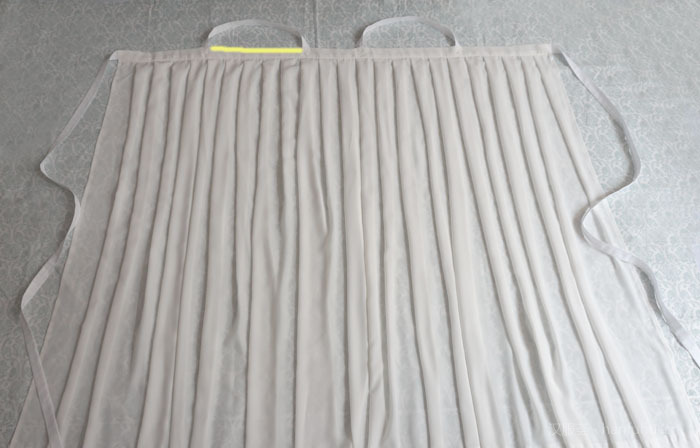 这个长度等于： 上胸围除2 - 背后肩带间距（12cm）- 肩带宽度x2

也就是下图里的 粉色线长 减去 蓝色线长 再减去两个橙色线长