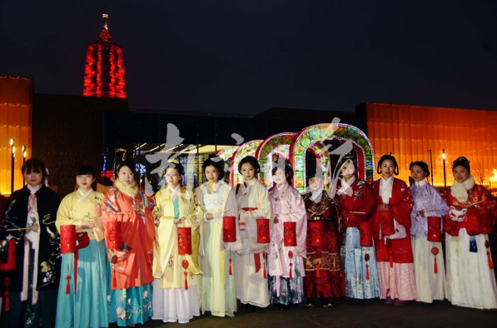 大报恩寺汉服提灯游园会-图片3