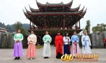 遂宁女孩为扩大汉服影响力 建立热爱汉服组织