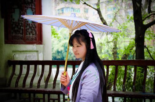 网红？out了，看看高校汉服风-图片3