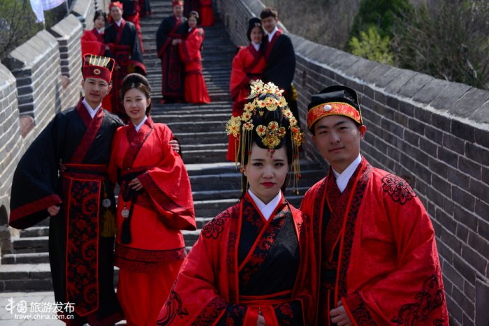 金山岭长城见证新人甜蜜 汉服婚礼style让人震惊-图片7