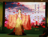 “汉服”正式登台国际选美赛事