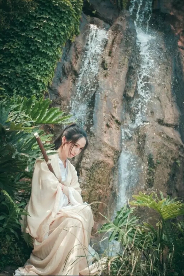 曾经沧海难为水,除却巫山不是云。