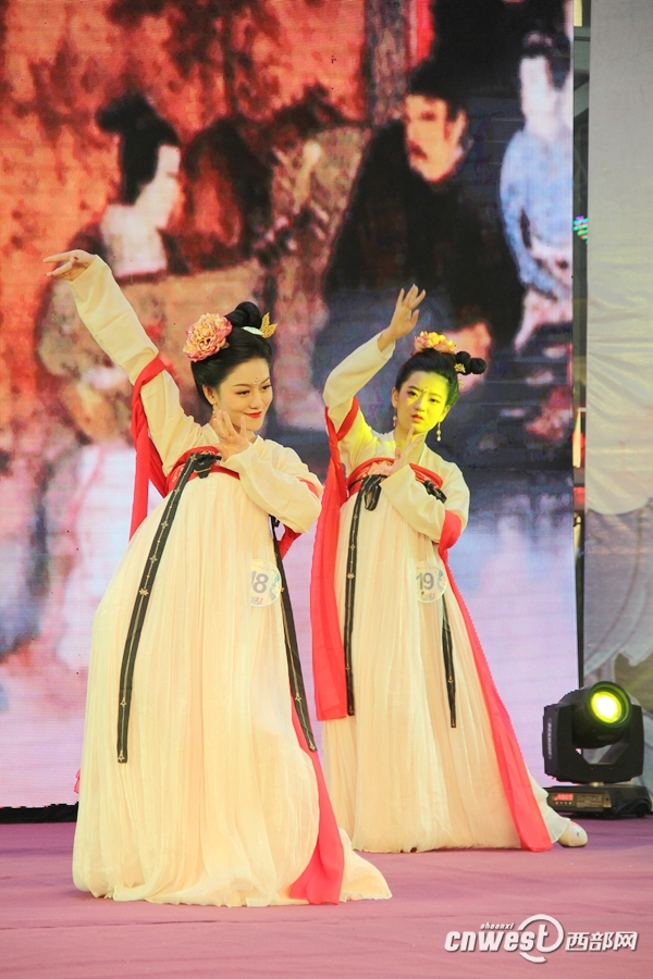 中国之美总决赛开启 陕西高校学生展现汉服之美-图片4
