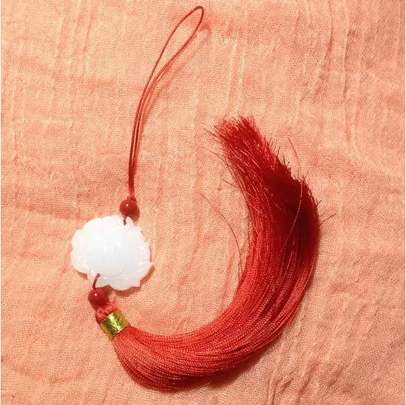 学会了这个原理可以穿任何流苏玉坠，比如做成簪子、书签、璎珞、发梳、扇子等