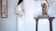 优雅中国风，汉服上的水墨画湘妹子闯出去