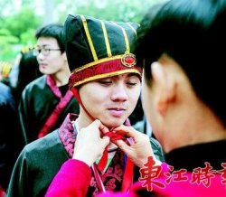 小金口中学高三生办汉服成人礼