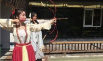 酷炫得很！贵阳射箭比赛刮起“汉服”风