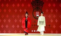 2017世界超模大赛展示汉服之美！