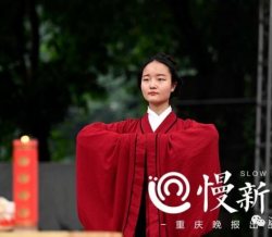 如何过中秋？ 月圆之夜，家家户户行祭月礼