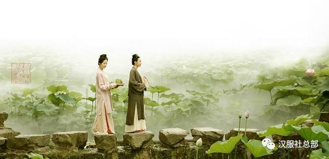 此女本应天上有,人间难得机会闻。