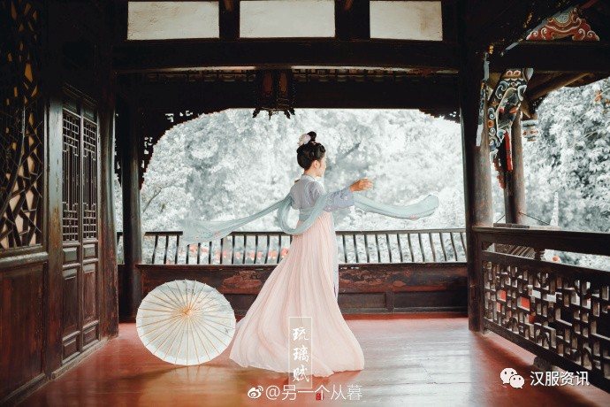 【汉服美图】琉璃赋-图片5