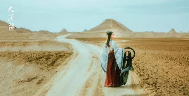 【汉服美图】侠客行·大漠谣-图片3