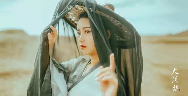 【汉服美图】侠客行·大漠谣-图片16