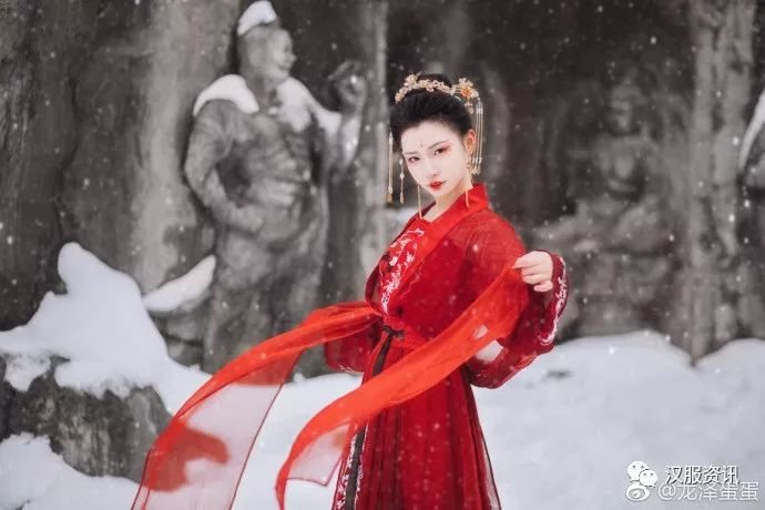 【汉服美图】《雪之舞》-图片7