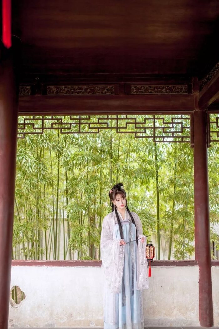 老树霜,绿枫杨;观鱼塘 树色天光