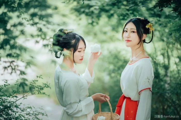 【汉服美图】流年易逝,姐妹情深-图片9