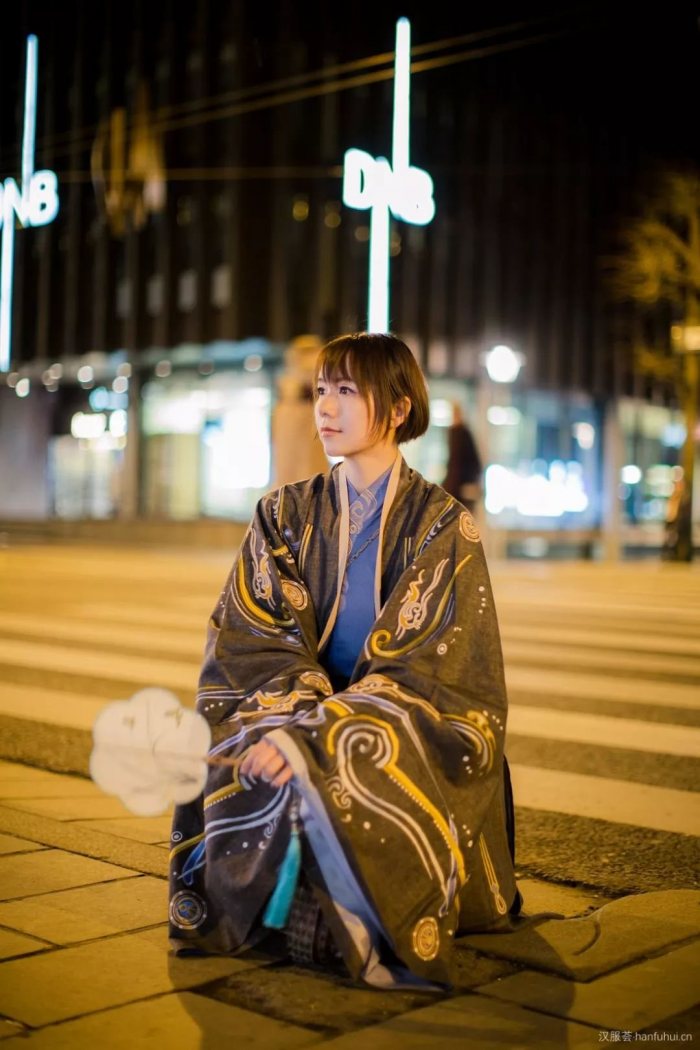 带着汉服去旅行 | 卑尔根之夜-图片4