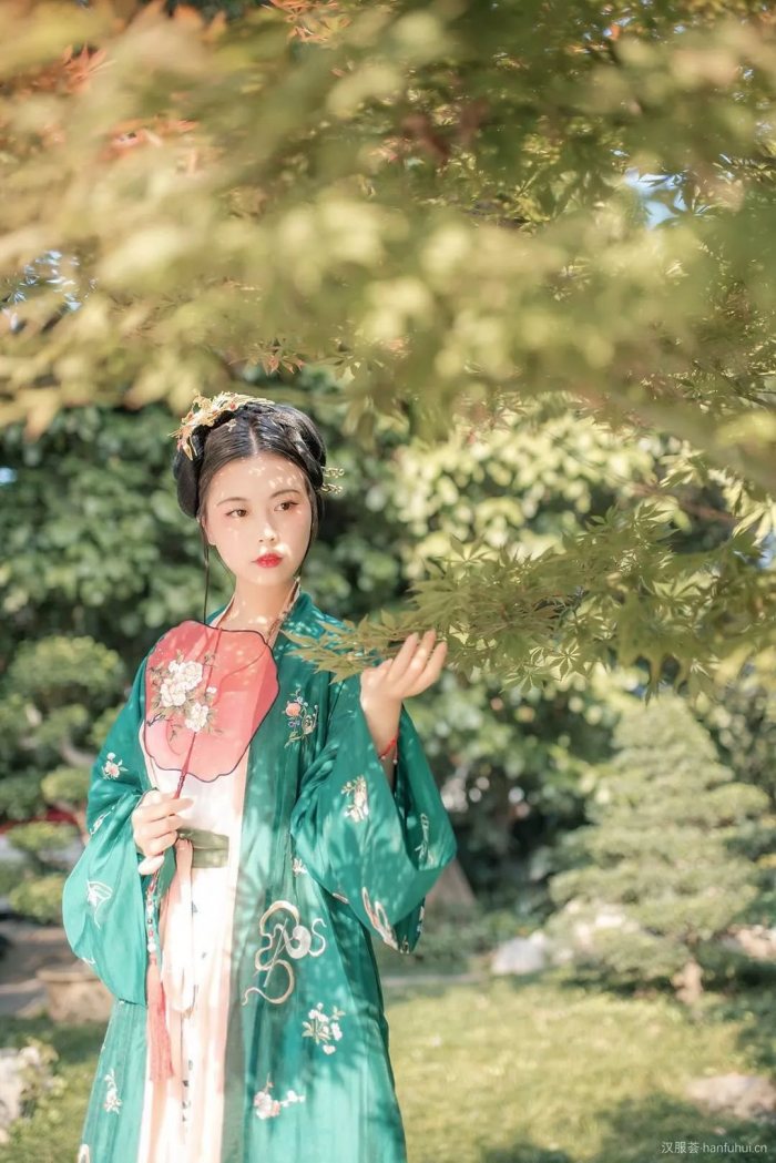 【汉服美图】有美一人,清扬婉兮-图片6