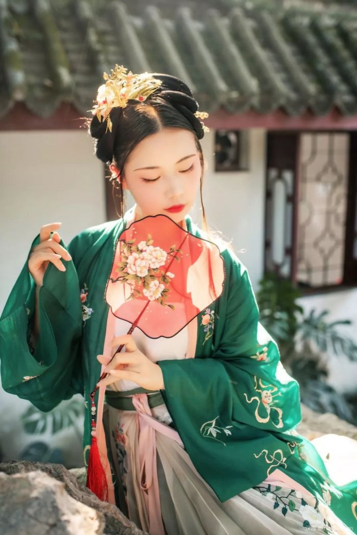 【汉服美图】有美一人,清扬婉兮-图片9