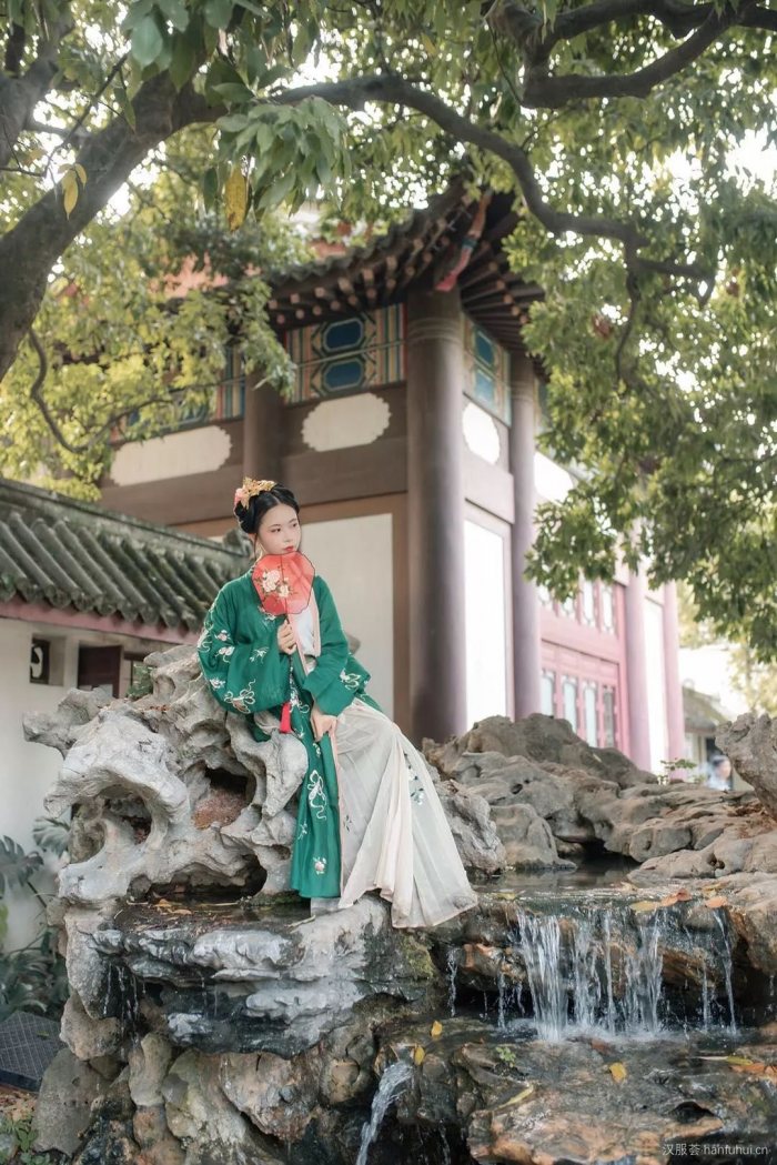 【汉服美图】有美一人,清扬婉兮-图片12