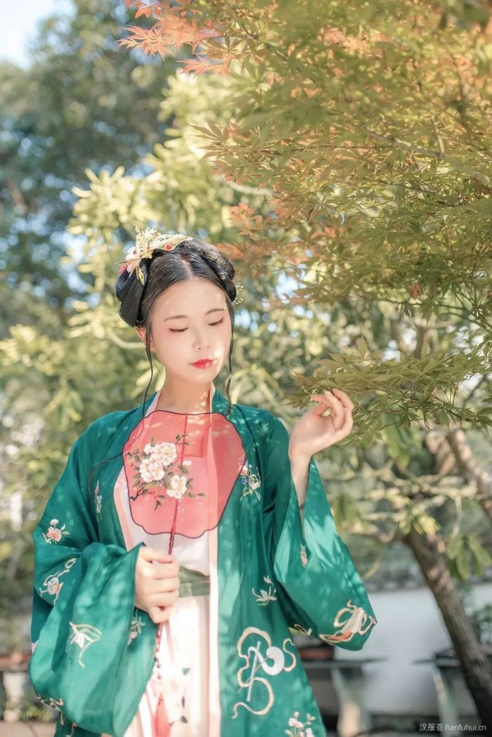 【汉服美图】有美一人,清扬婉兮-图片13