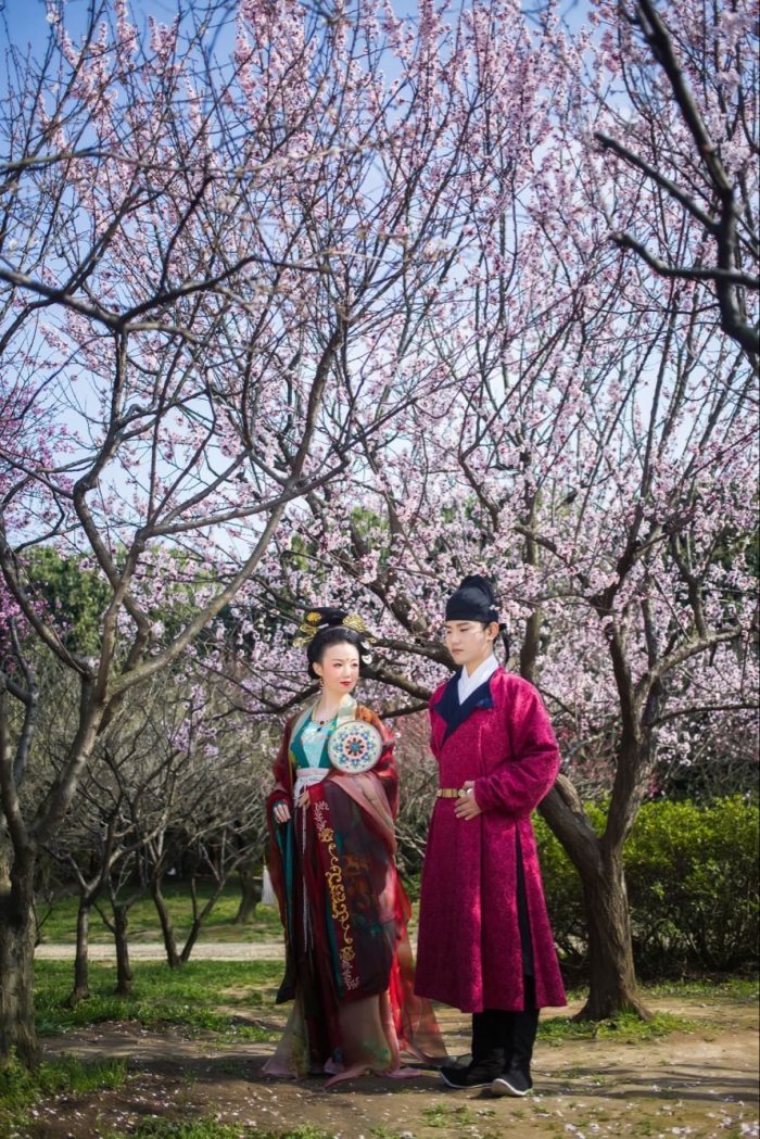 爱情里，我是公主，你是王子，你给我一个城堡，我给你一个浪漫的童话。
  