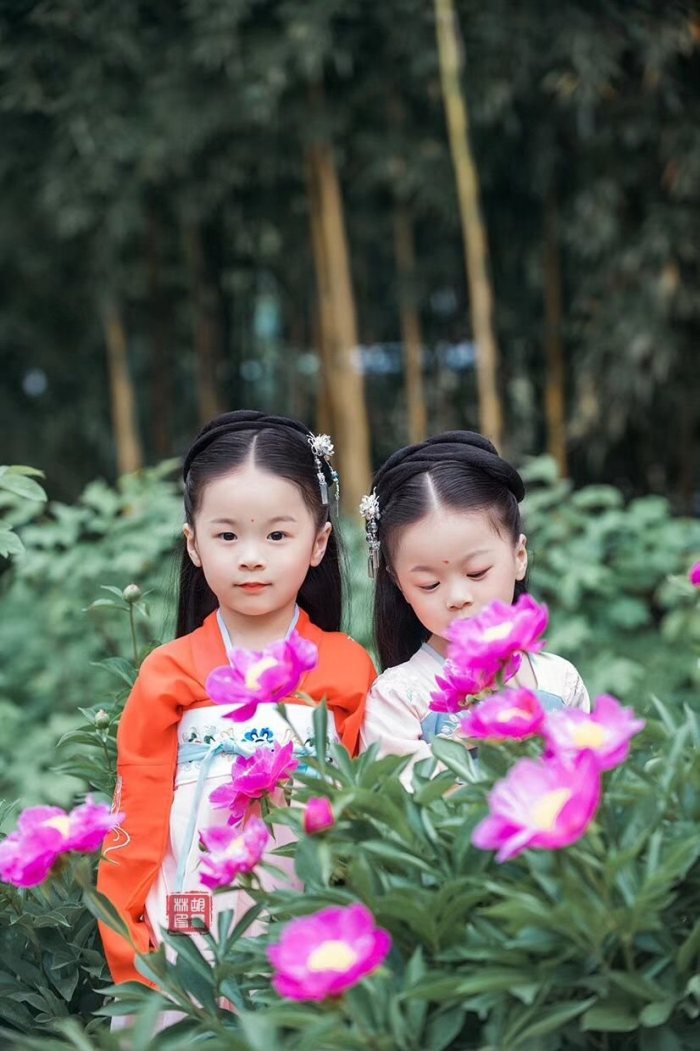 【汉服美图】羡慕！我也想要辣么一对双胞胎！-图片8