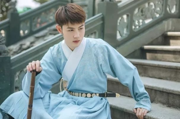 男生穿上汉服真的比较帅~-图片10
