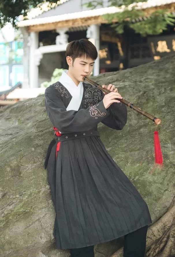 男生穿上汉服真的比较帅~-图片8