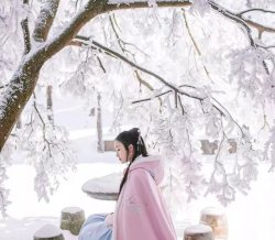 【庐山雪】雪与汉服 点缀着这个冬天的美