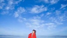 【汉服美图】在水墨中央，泼下一隅静，一瓢温婉，静好秋天