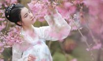 【汉服美图】不负春光，不负花期