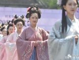 又见山寺桃花开 栖霞山上演汉服礼仪文化秀