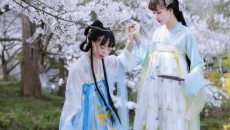 【汉服美图】冷香萦遍廊桥梦