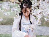 【汉服摄影】二月草菲菲