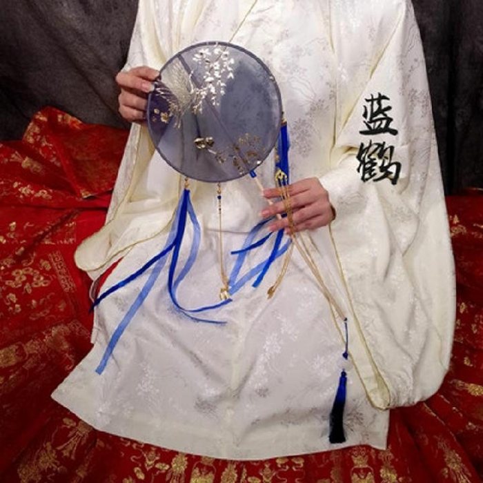 图片动态：这里出团扇
全场62不包邮
邮费自己出昂
暂时没有现货，自选-图片3