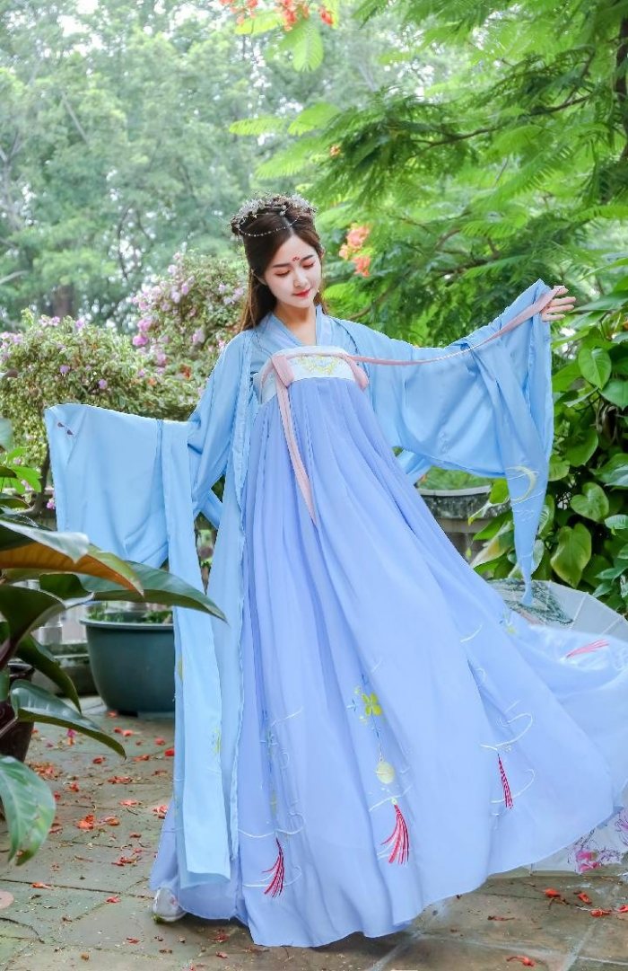 图片动态：原创汉服楹月-图片3