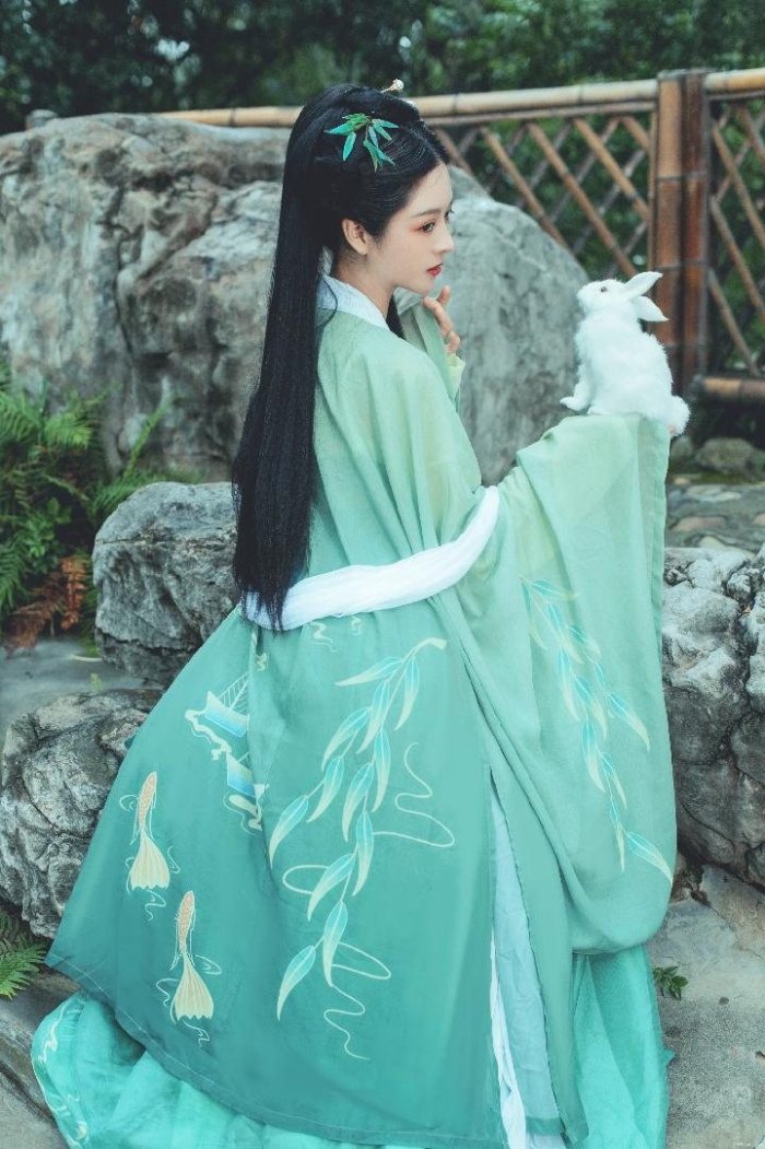 图片动态：（齐胸衫裙+大袖衫+披帛）
一片式  4.5米摆  仅图片色-图片7