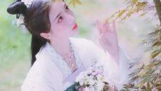 穿汉服背后的辛酸，出门玩一天，化妆两小时？