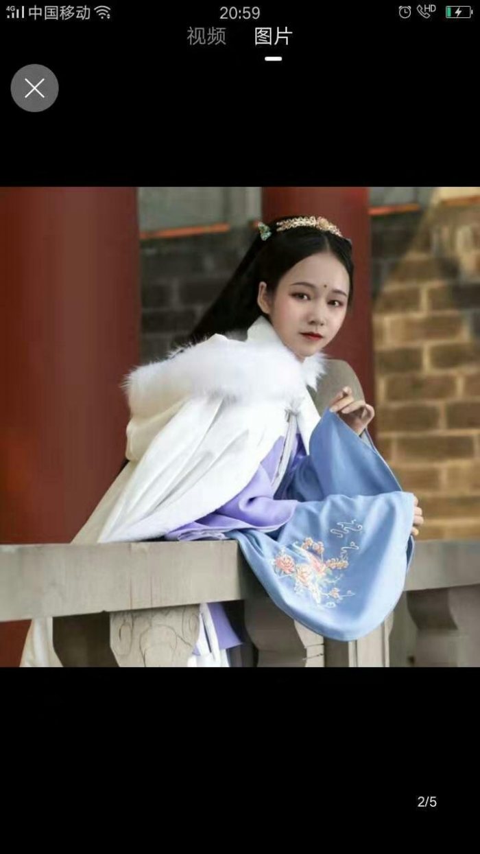 图片动态:安利 八荒原创汉服
冬季斗篷,五色可选,刺绣好看哦-图片5